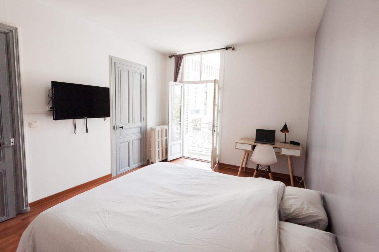 Le Neptune Apt 85M2 3Ch Appart Hotel Poitiers Exterior foto